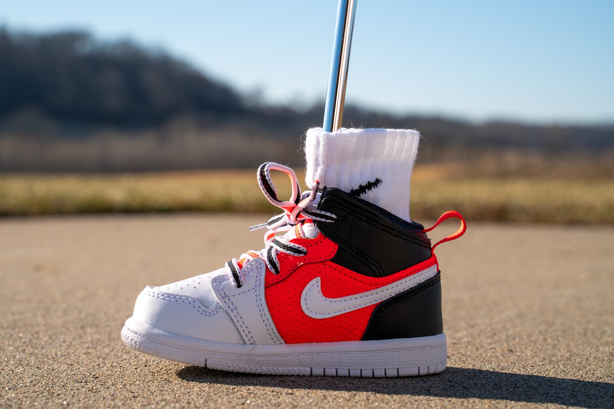 Jordan 1 Mid SE INFRARED 23 Standing Sneaker Putter Cover