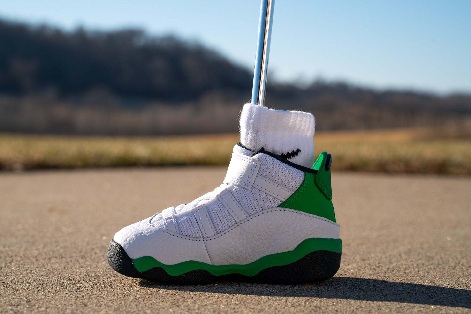 Jordan 6 Rings [LUCKY GREEN] Standing Sneaker Putter Cover - Left