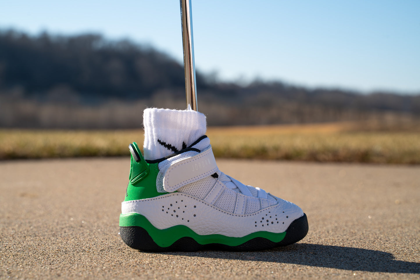Jordan 6 Rings [LUCKY GREEN] Standing Sneaker Putter Cover - Right