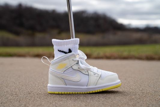 Jordan 1 Mid [LIGHT LASER SAIL] Standing Sneaker Putter Cover