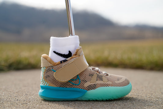 Nike Kyrie 7 [AQUAMARINE] Standing Sneaker Putter Cover - Right