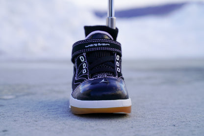 Jordan 16.5 Team [SAN ANTONIO] Standing Sneaker Putter Cover - Front