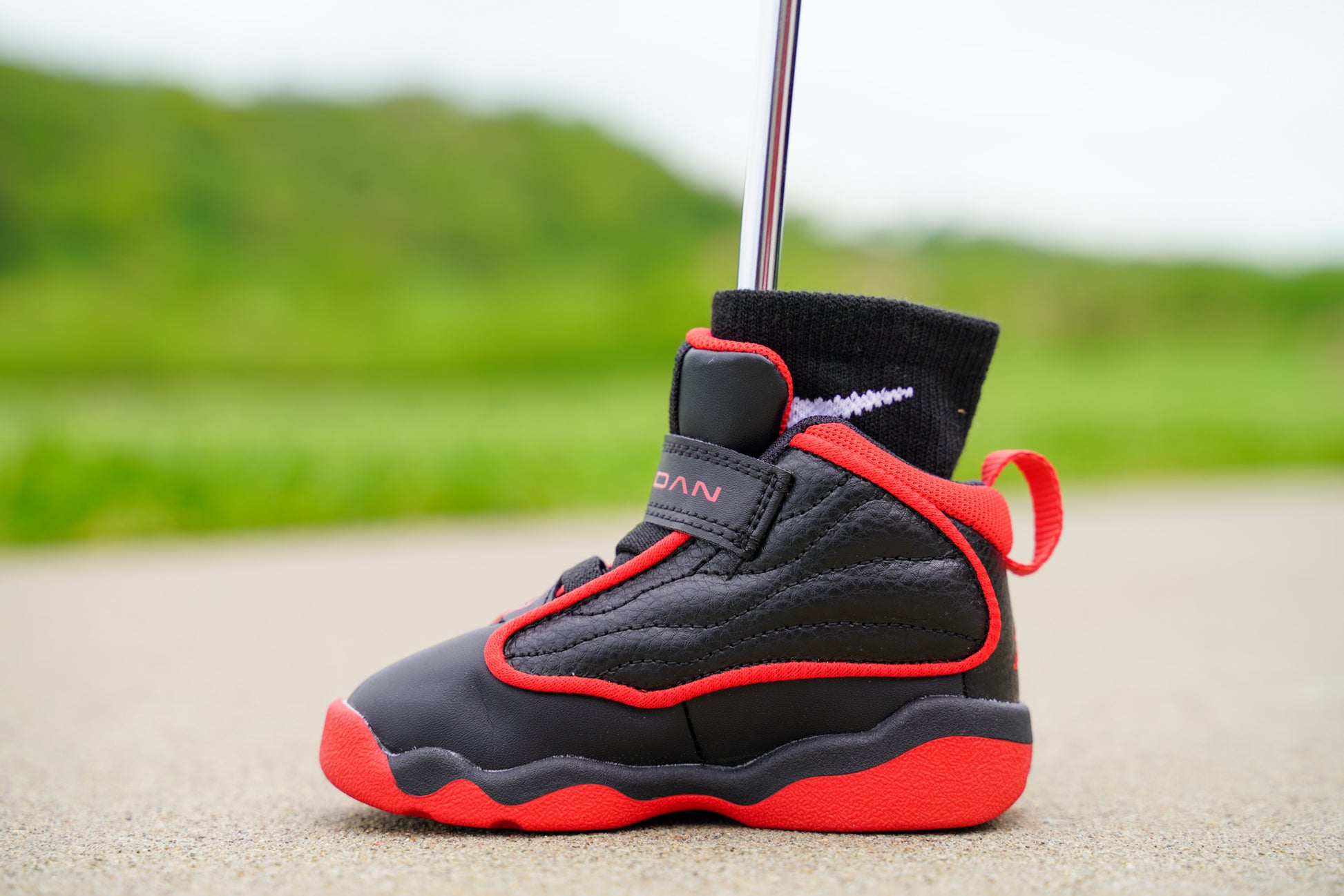 Jordan Pro Strong [UNIVERSITY RED] Standing Sneaker Putter Cover - Left