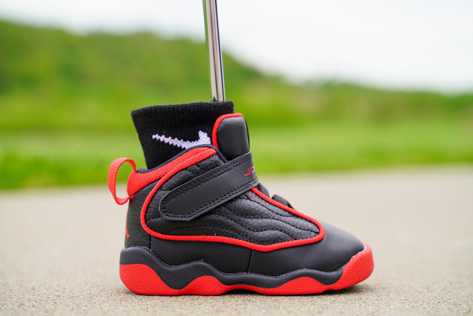 Jordan Pro Strong [UNIVERSITY RED] Standing Sneaker Putter Cover - Right
