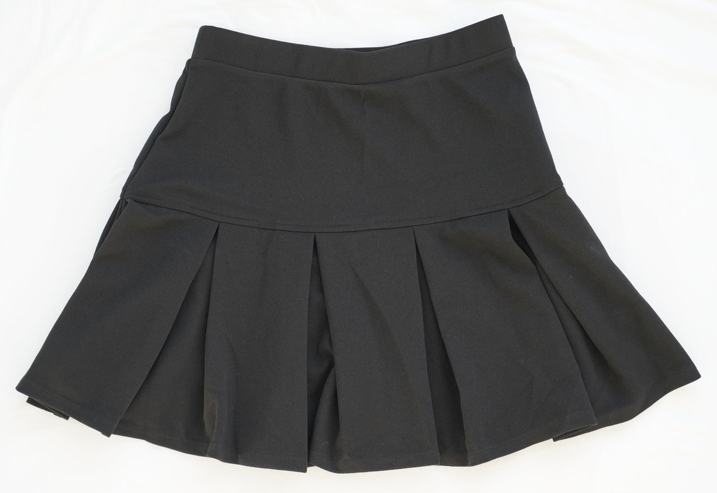 High-Waisted Solid Pleated Mini Skirt [BLACK] Women's Golf Skirt