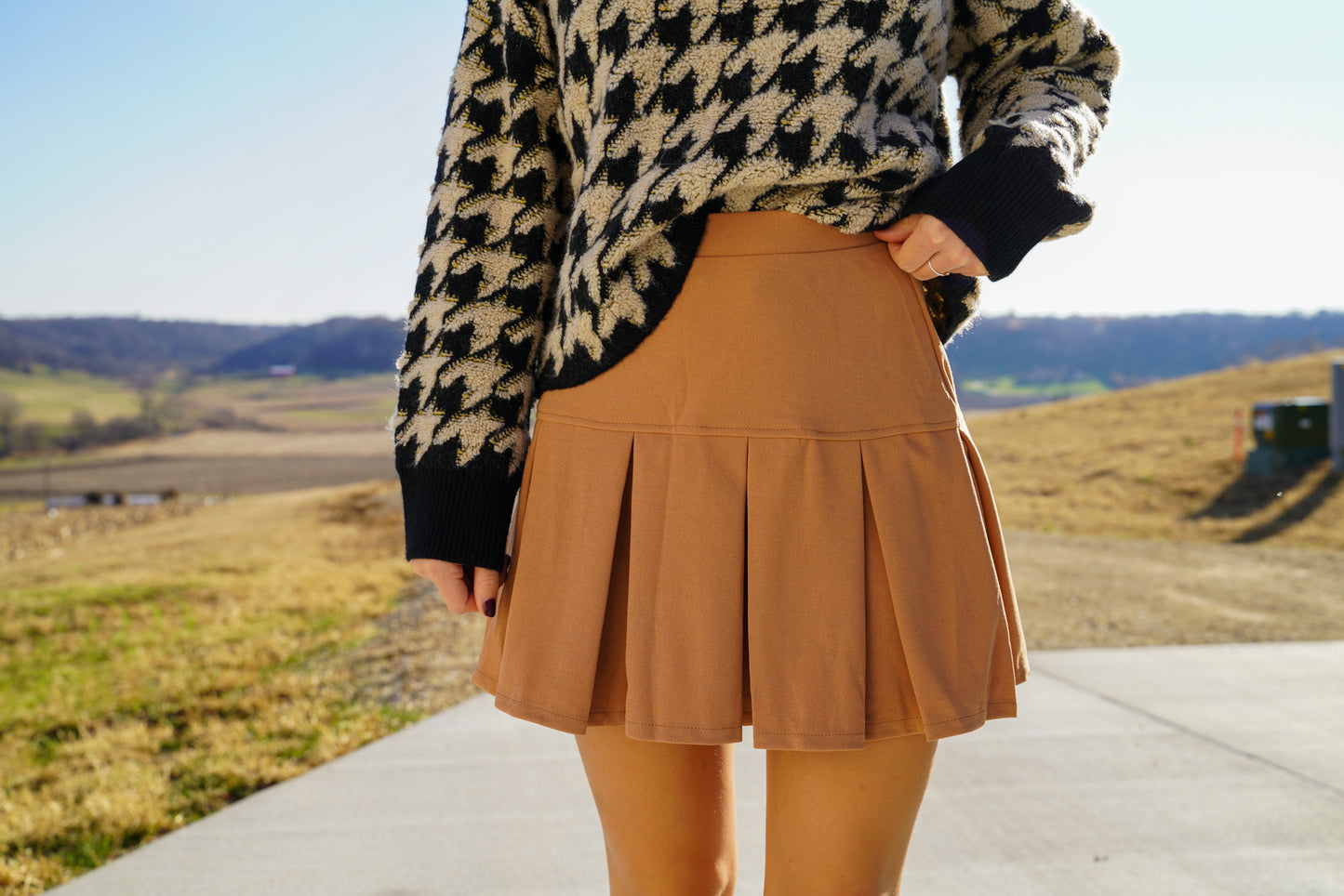 High-Waisted Solid Pleated Mini Skirt [CAMEL] Women's Golf Skirt
